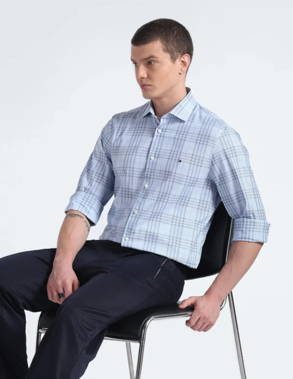 Tommy Hilfiger Blue Cotton Checks Spread Collar Full Sleeve Slim Fit Men Shirt (F23HMWT063) Size-38 - Image 4