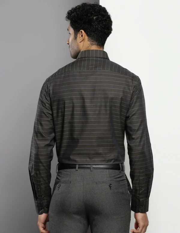 Tommy Hilfiger Mens Green Color Shirt (44) - Image 5