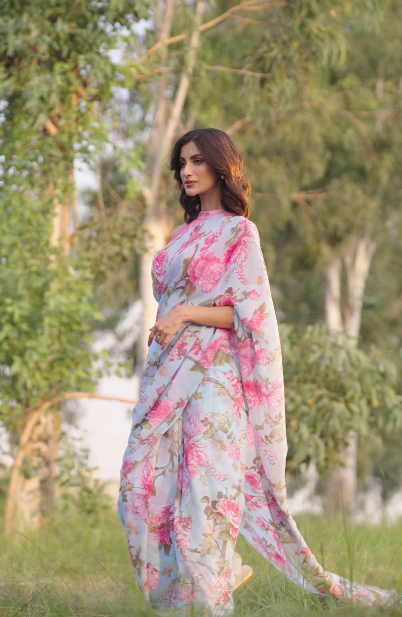 Garden Vareli Floral Print Nara Chiffon Saree - Image 8
