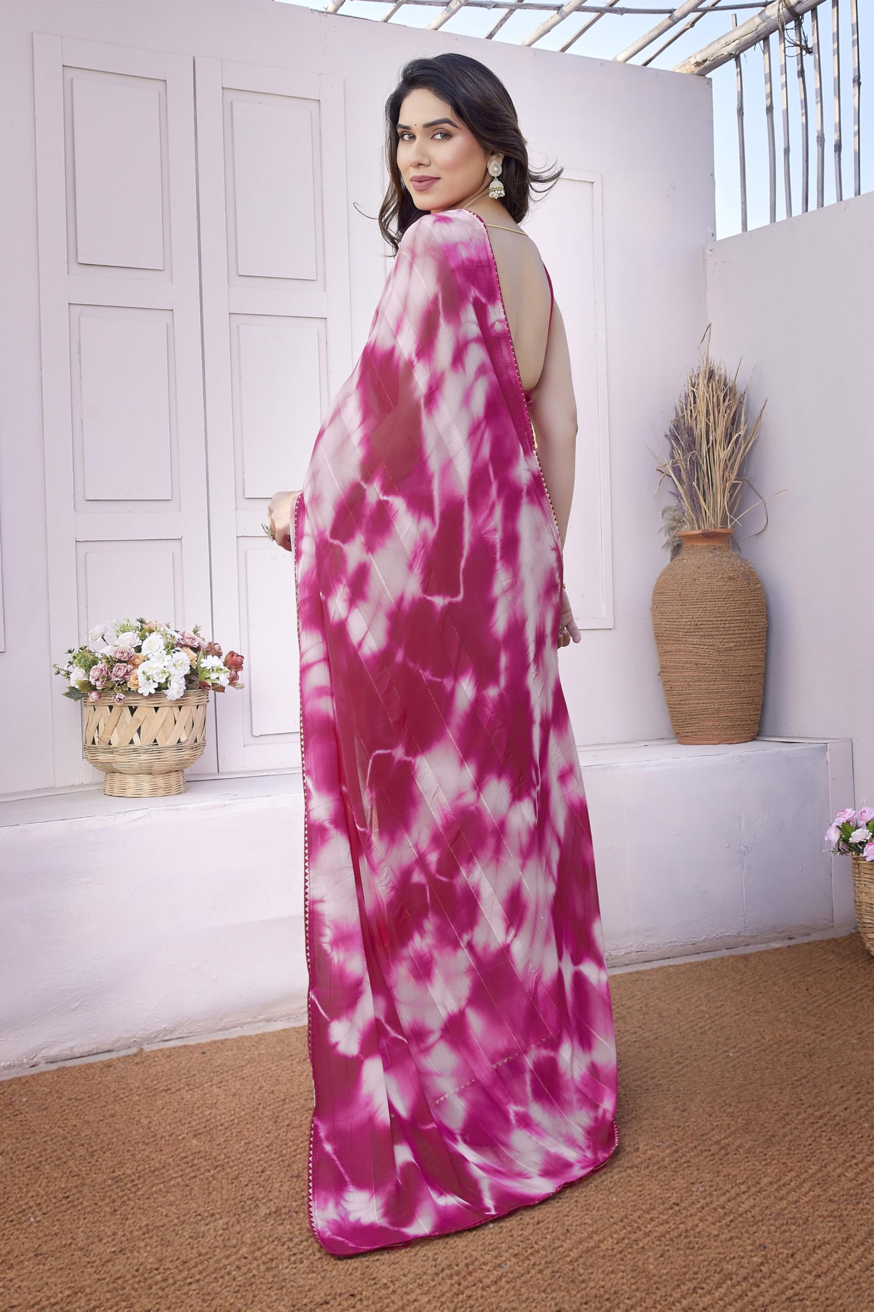 MIRCHI FASHION Women's Georgette Shibori Printed Saree with Blouse Piece (43582 - Dark Pink, Light Pink) - Image 4