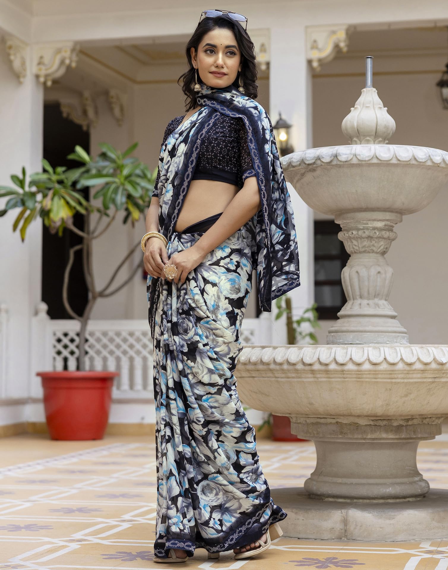 SIRIL Women's Georgette Printed Saree With Unstitched Blouse Piece (4288S3070_Black 2) - Image 7